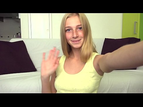 ❤️ Когда мне скучно, я лениво мастурбирую свою розовую писечку ❤❌ Жесткое порно на сайте mrpornogratis.ru ❌️